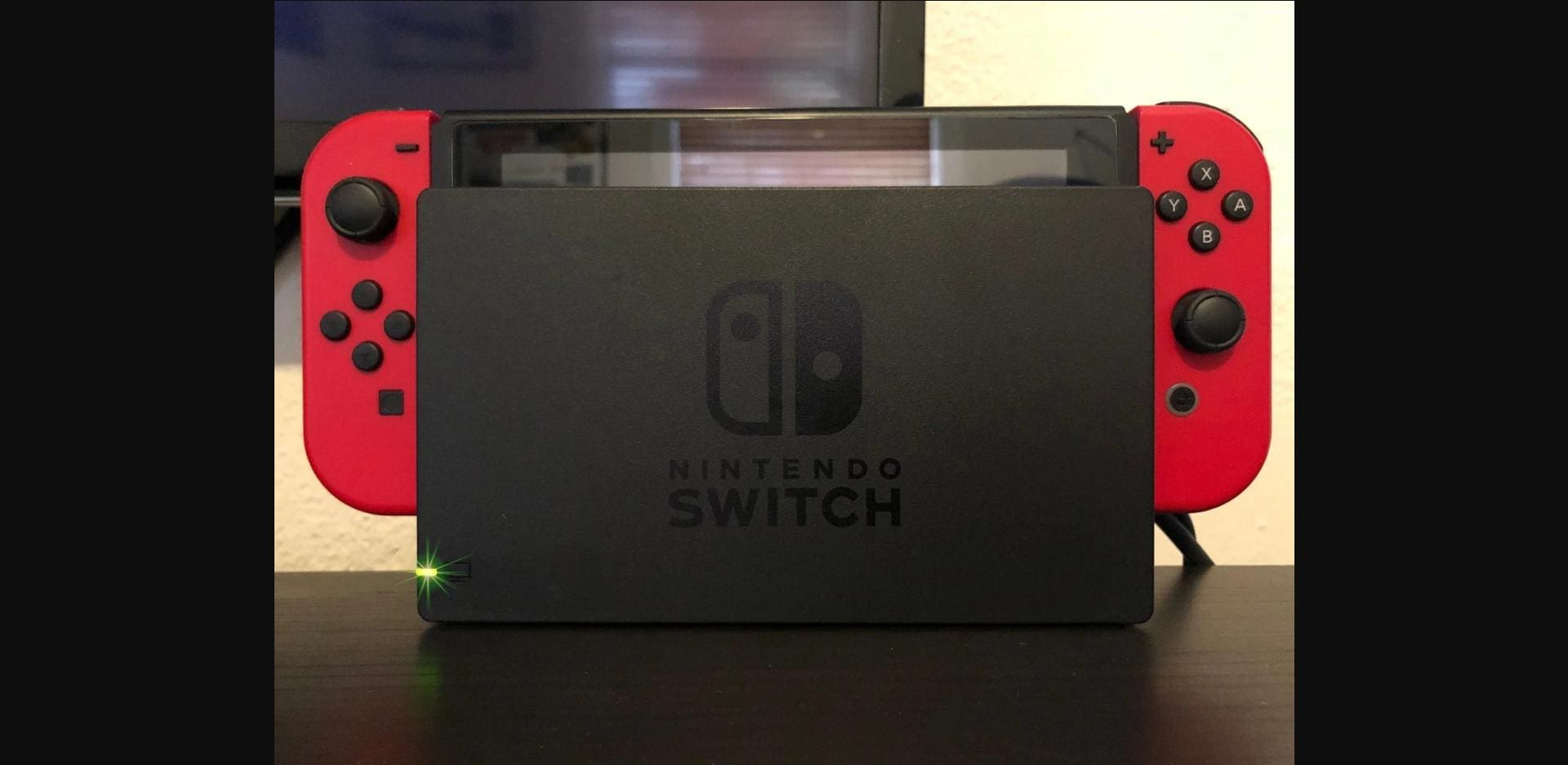 La station d&rsquo;accueil Nintendo Switch ne fonctionne pas (pas de voyant vert clignotant)