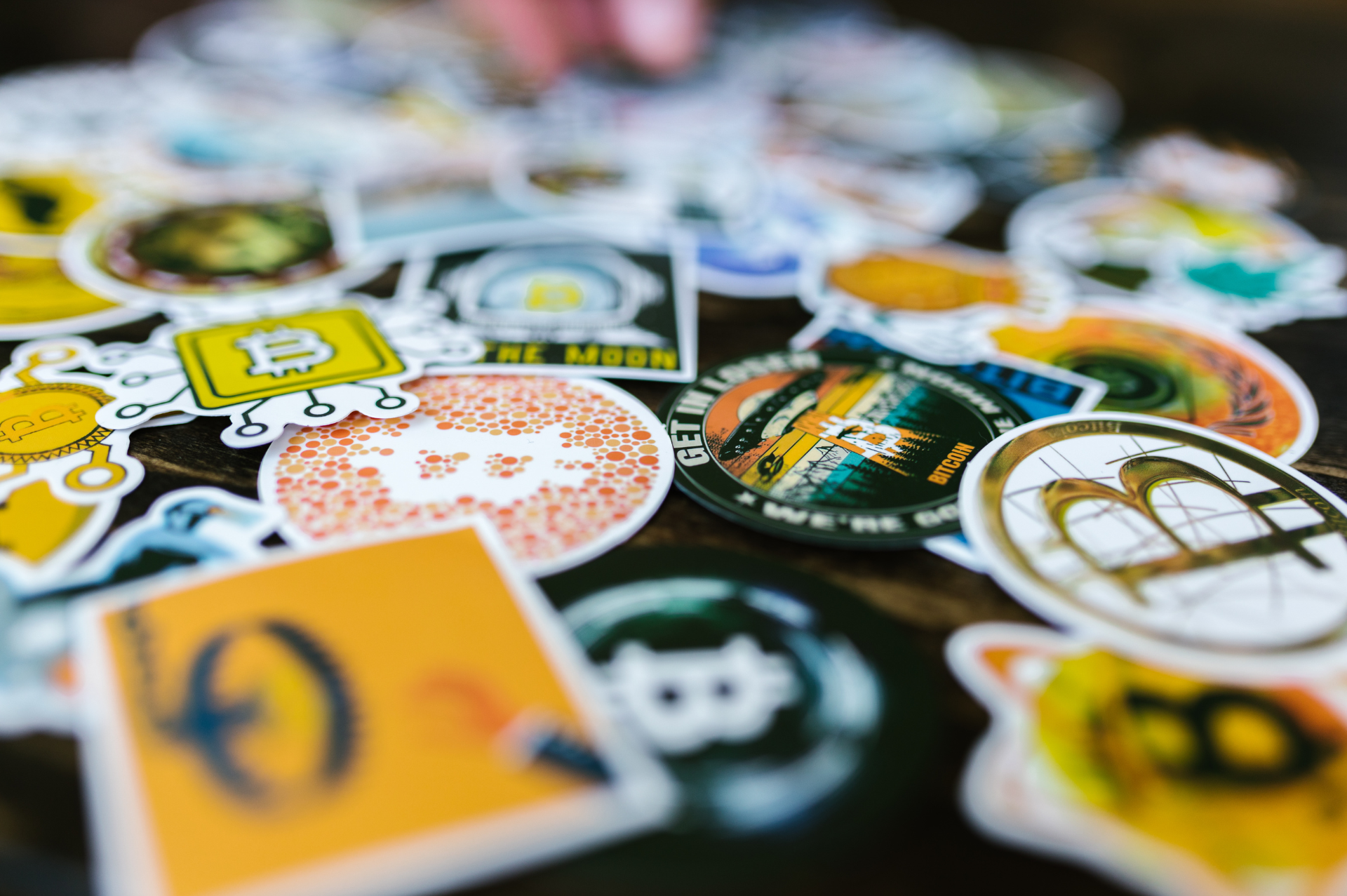 Boostez votre visibilité avec des stickers sur mesure